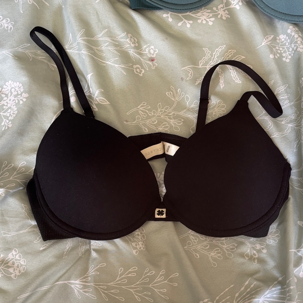 Lucky Brand Wireless T-Shirt Bras in Gray, Sage Green & Black - Picture 5 of 5